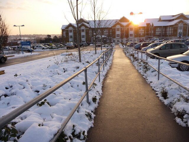 Entrance to Barnet Hospital, Wellhouse Lane, Barnet Looking down the main pathway towards the entrance to Barnet Hospital.