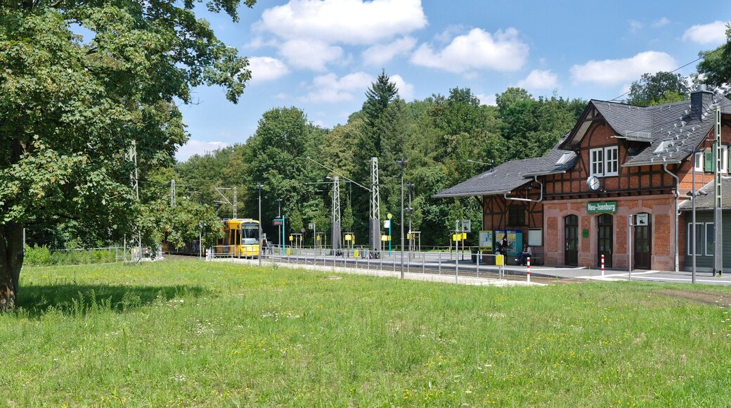 VGF tram S-Type 235 at Neu-Isenburg Stadtgrenze, next to the station building of the Frankfurter Waldbahn, August 2016