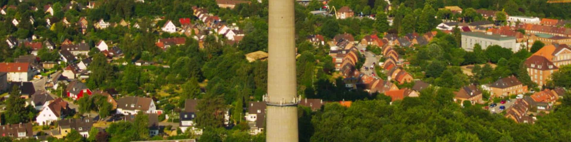 Blick auf den Fernmeldeturm Kiel. (Mit einem Multicopter fotografiert.)