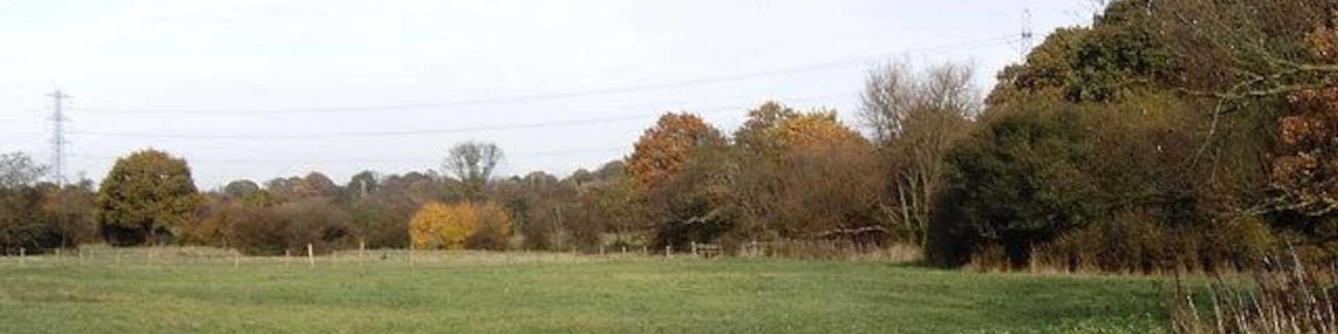 Ingrebourne valley north of Upminster The trees on the right mark the course of the river. The valley itself is about one kilometre wide and provides a corridor of open countryside in an otherwise built-up area.