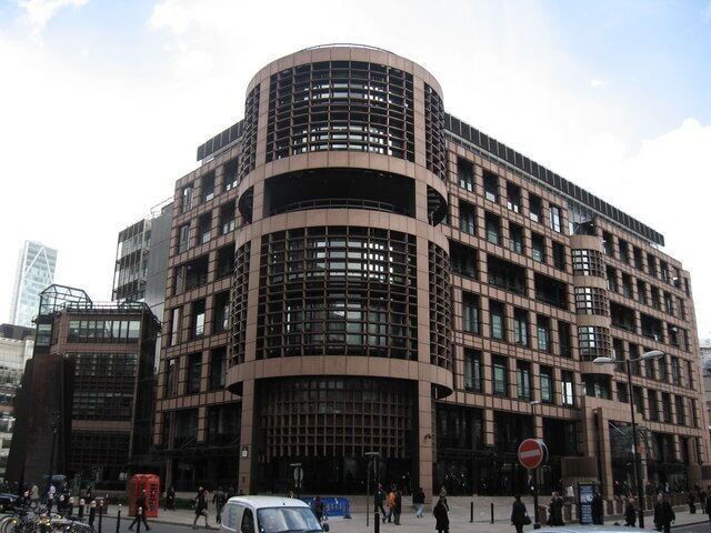 100 Liverpool Street, Broadgate London Part of the Broadgate development, built on the site of the old Broad Street Station in the city of London.