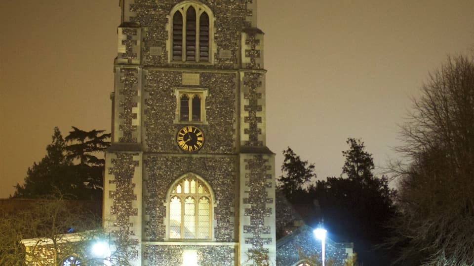 I'd intended something more creative on a quick trip out to complete my task for the day, but not a single photo looked as good as I had thought it could. I was still planning to take a photo of the closest church to us and was pleasantly surprised how well it came out. I was a little sceptical because only the ground floor is lit by street lights, but thanks to the light pollution of the Uxbridge Road, the entire church was lit up with a fairly short exposure.