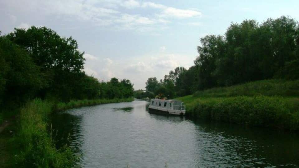 Grand Union Canal, Southall