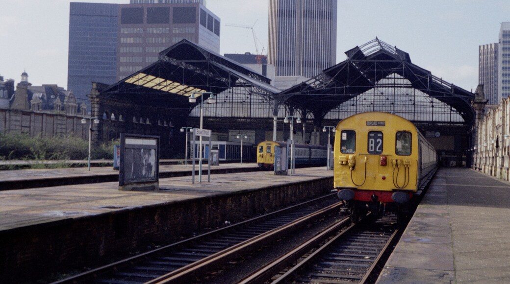 Broad Street railway station platforms, London
