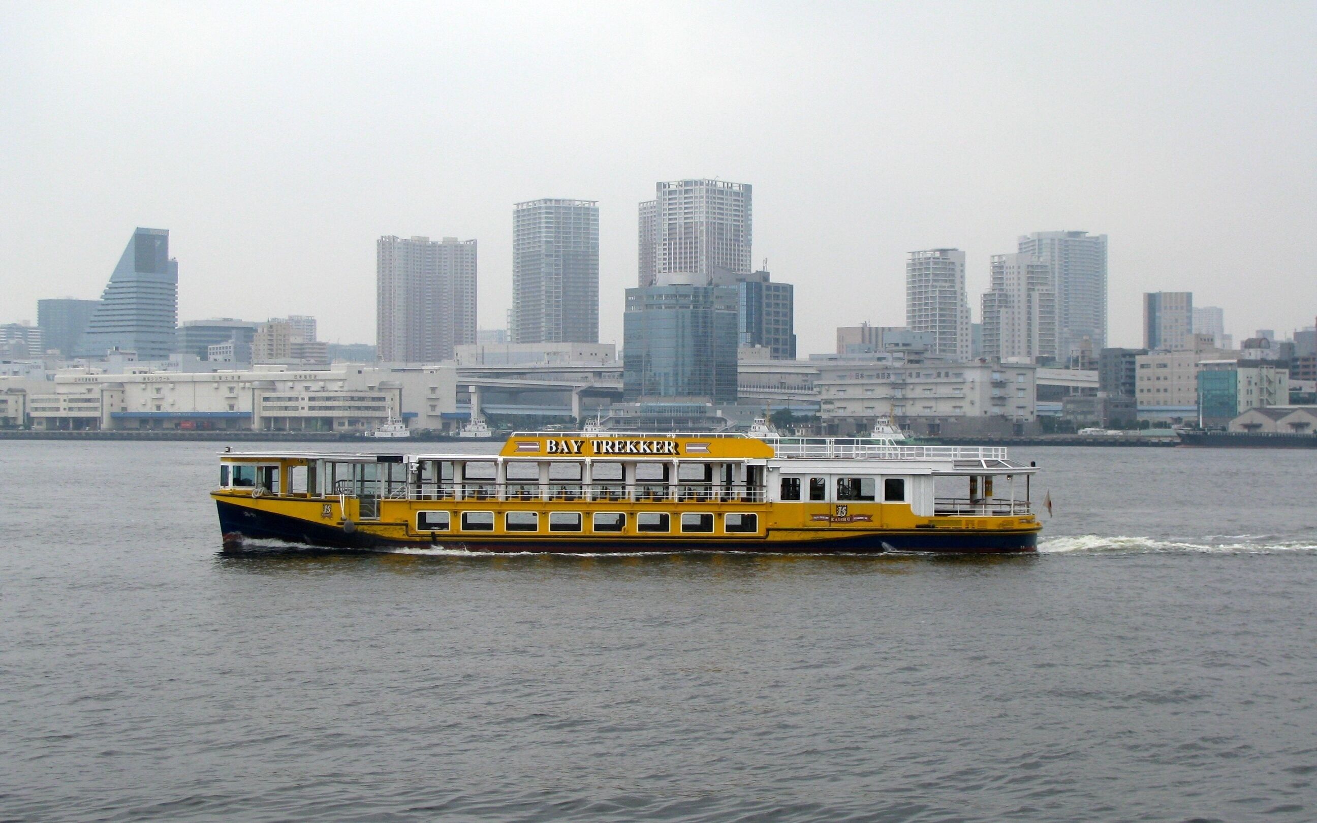 水上バス「海舟」 （東京都観光汽船株式会社）