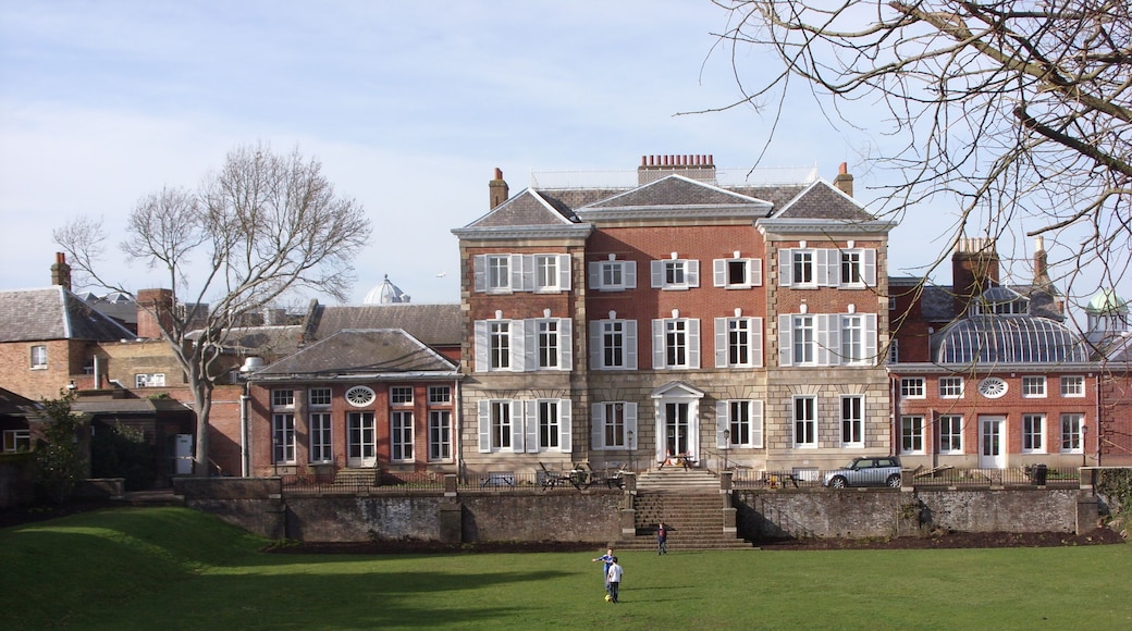 York House, Twickenham (back)