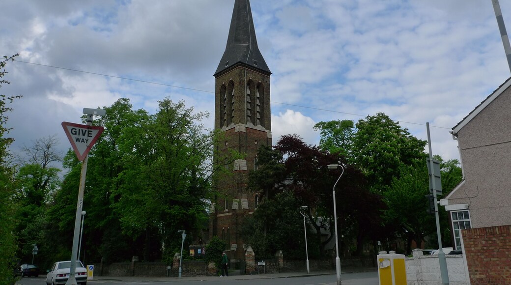Holy Saviour Church, St Saviours Road, Croydon. Image taken from the South West. Both the church and the wall surrounding the churchyard are Grade II listed structures. Croydon, Holy Saviour at the Anglican Diocese of Southwark Church Of St Saviour at English Heritage Wall Enclosing Churchyard Of Church Of St Saviour at English Heritage