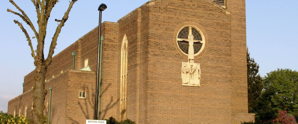 The east face of St. Thomas the Apostle parish church, Boston Road, Hanwell, London W7 2AD. Built in 1933-34 by Sir Edward Brantwood Maufe.