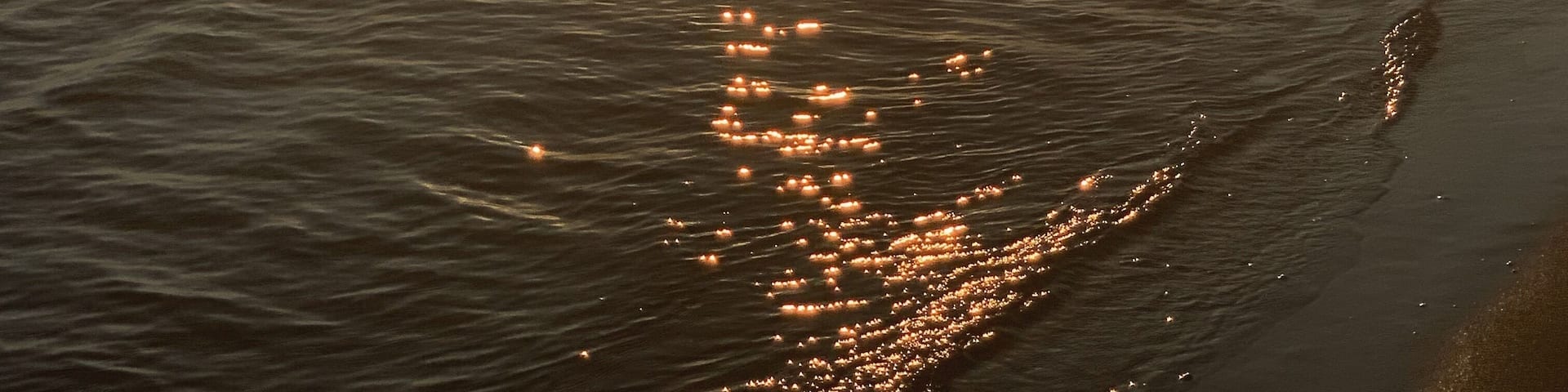 When the sun goes down... #reflections #lifeAtExpedia