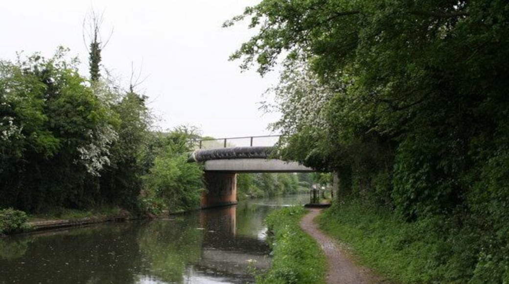 Kensington Road bridge over Paddington Arm, Grand Union Canal This shows the west face of the bridge, which carries Kensington Road, a minor road in the Greenford area. There is also a pipe bridge which can be seen just this side of the bridge.