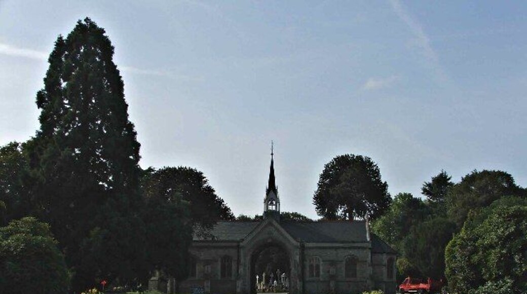 Chapel at Edmonton Cemetery, Church Street. Chapel at Edmonton Cemetery taken from the Church Street entrance.