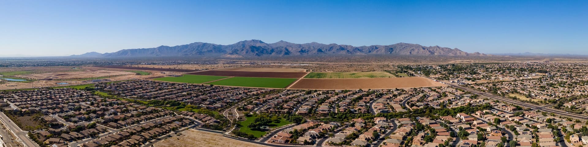 Arizona Mountains White tanks