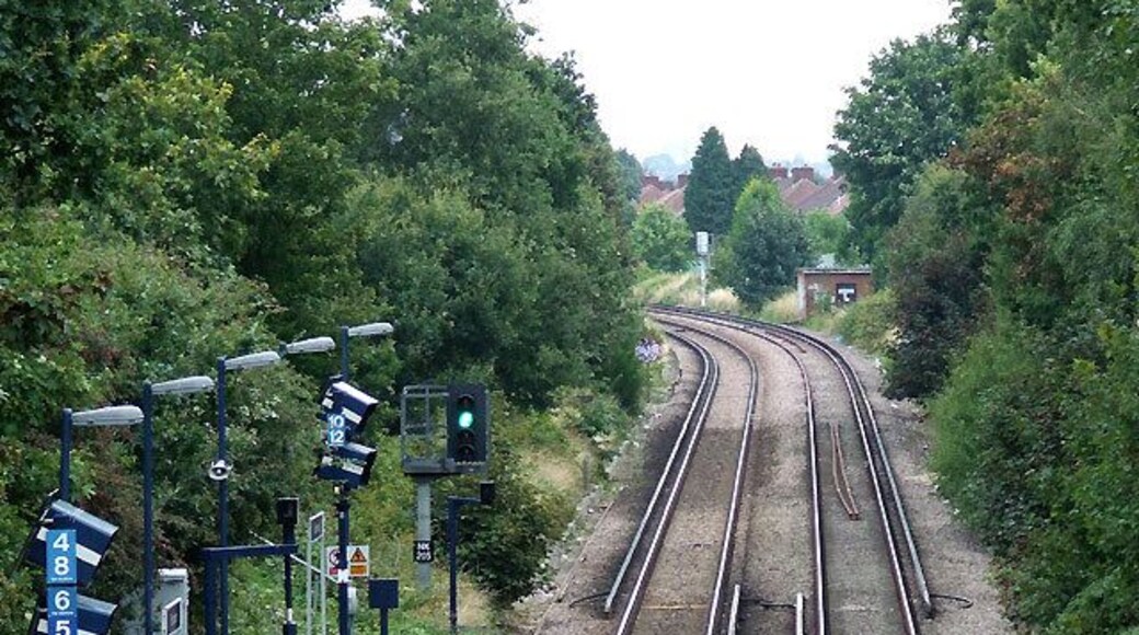 The Bexleyheath line at Falconwood Taken from the footbridge and looking towards Dartford. The next station is Welling. Falconwood Station opened after the rest of the Bexleyheath line on January 1, 1936. It is noticeable that electrical power is still picked up from power lines on the ground (the centre two in the image, transferring to the outside of the rails beyond the station) in this quarter of the London commuter belt, rather than from wires above.