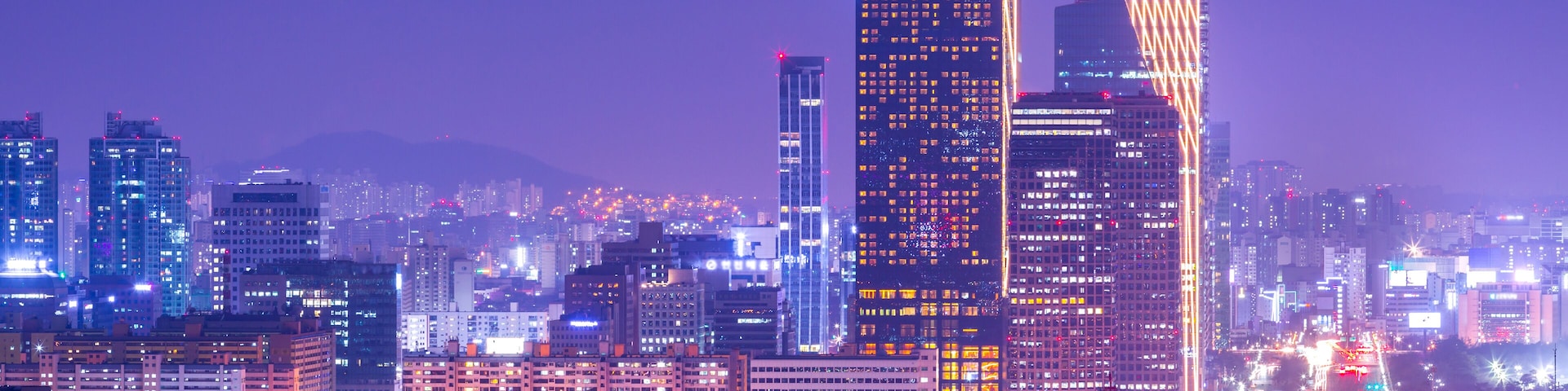 Seoul city and skyscraper, yeouido at night, South Korea.