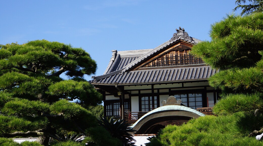 工商獎勵館 Trade and Industry Promotion Hall