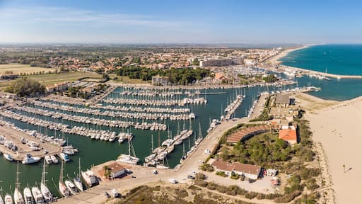 Vue aérienne du port de Saint-Cyprien (66750)