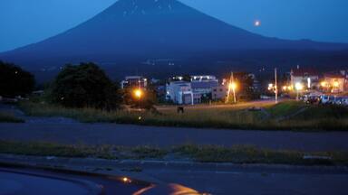 樺山