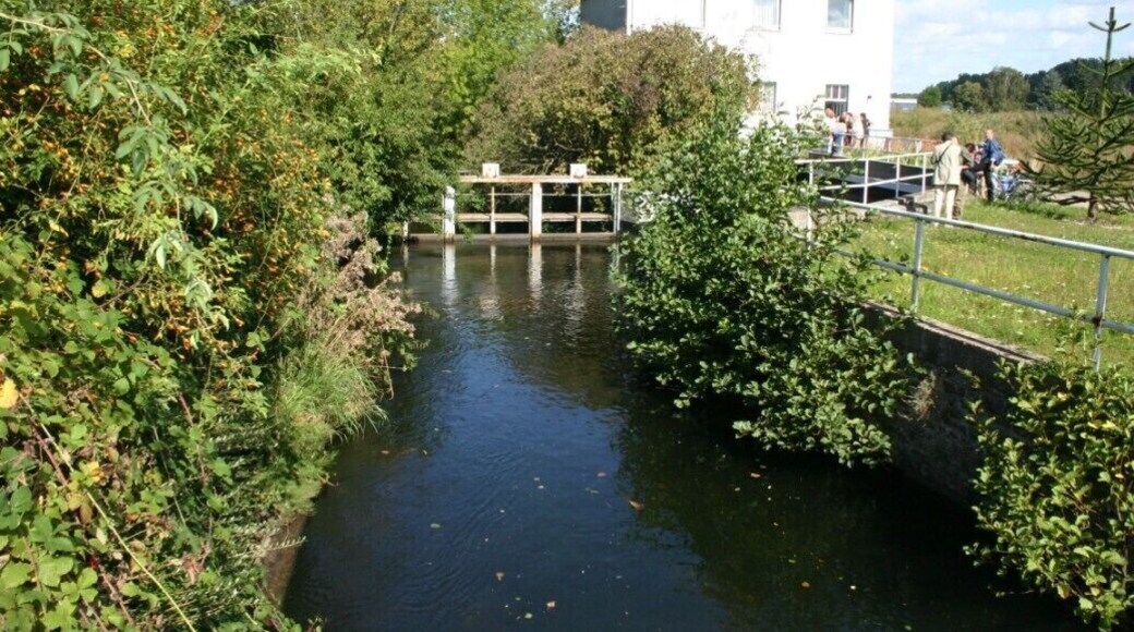 Denkmal Düren 3/031 - Mühlengebäude Eberhardshammer mit Stauwehr im Lendersdorfer Mühlenteich