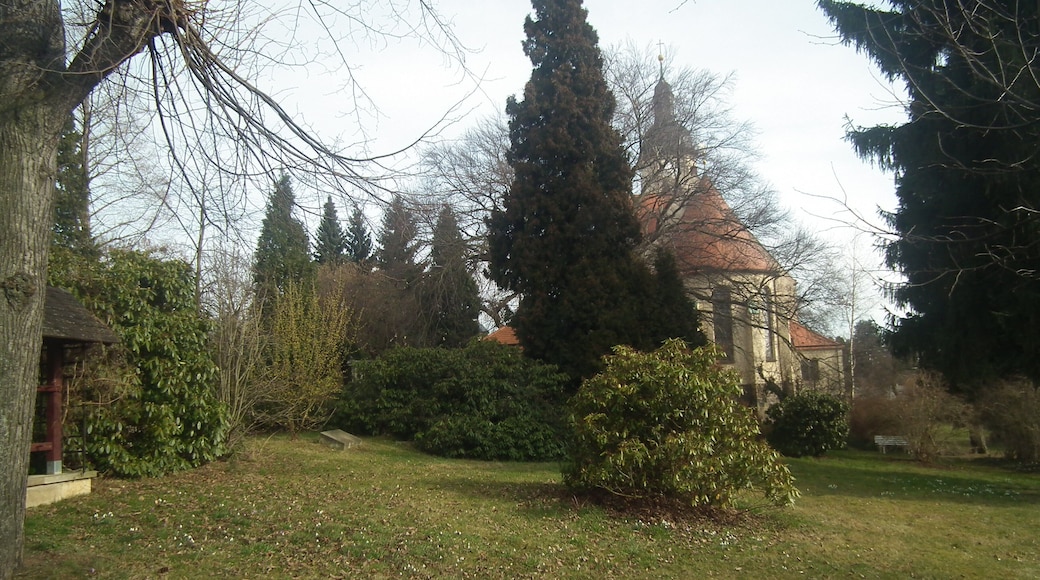 Gedenkstein für Ernst Friedrich Wilhelm Lindig auf dem Friedhof Pesterwitz