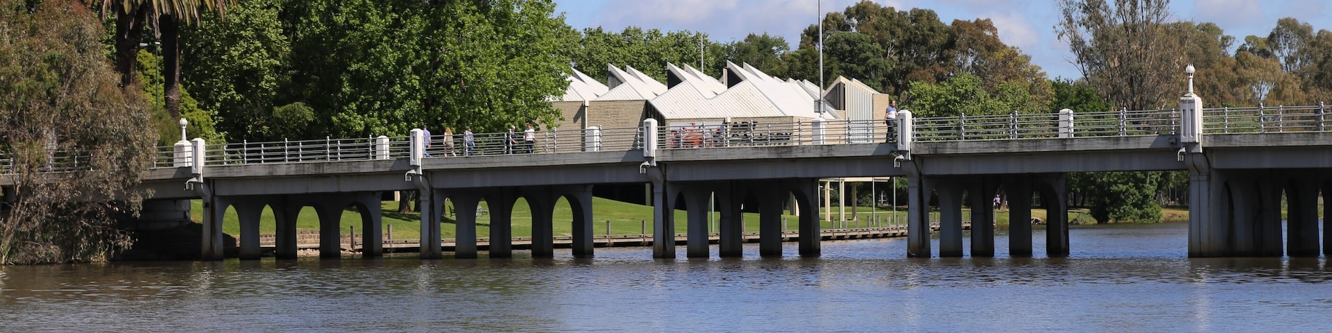 Road bridge crossing the Broken River with Benalla Art Gallery in the background., Shutterstock ID 754078693, Purchase Order: -
