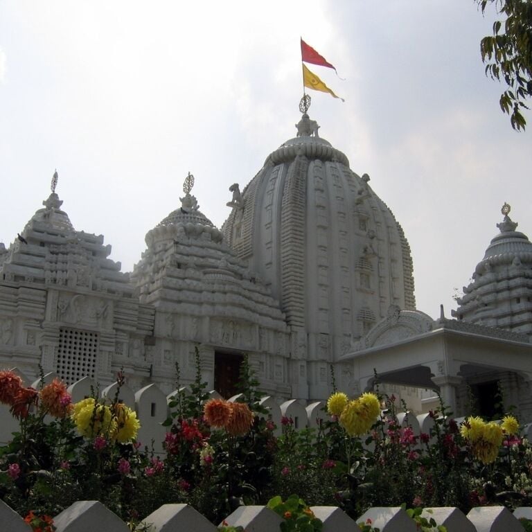 Not sure what building this is, but I think it's beautiful!