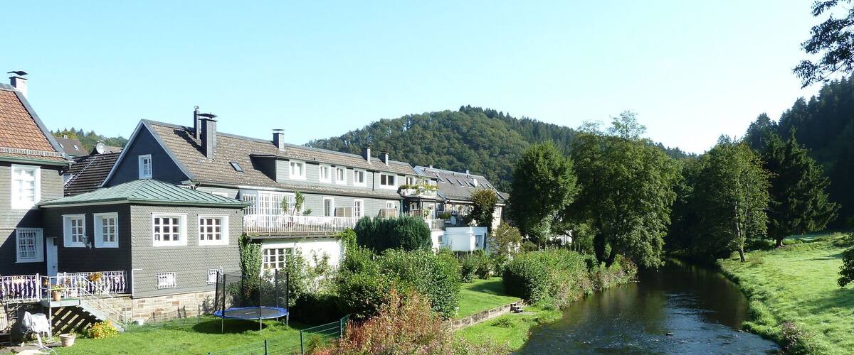 This is a photograph of an architectural monument. It is on the list of cultural monuments of Wuppertal, no. D 600,D 617