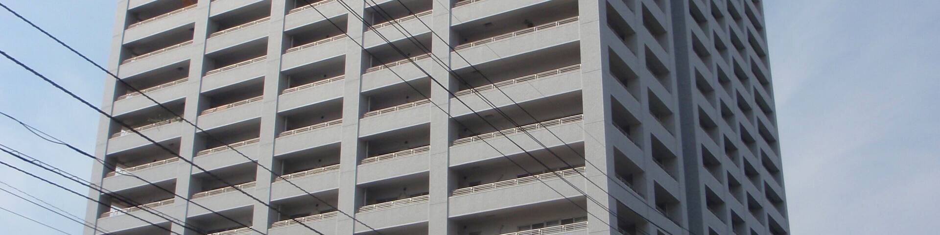 香川県高松市にあるタワーマンション「アルファタワー桜町 プライムハウス」。