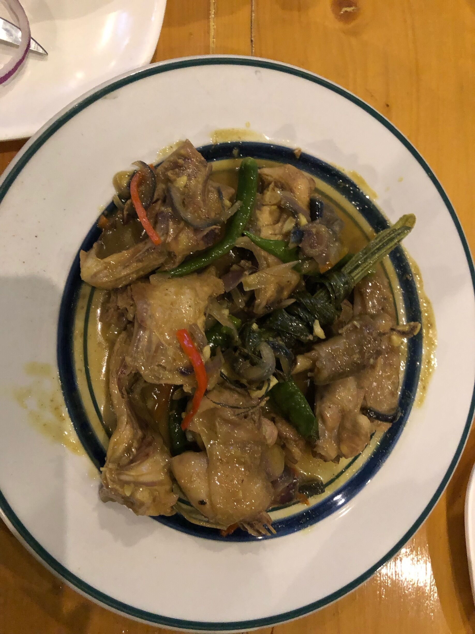 want to taste this native chicken cooked in vinegar , soy sauce and yellow ginger? One of the 100 ways on how to cook adobo.. Truly Filipino!! 😋😋😋😋😋😋😋😋😋