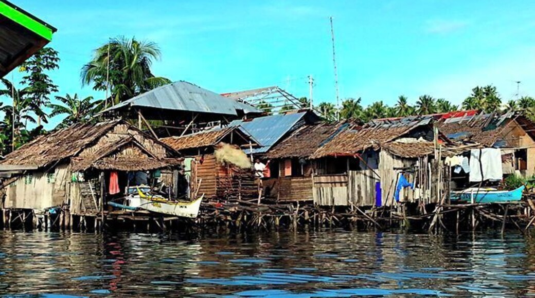 Badjao Tribe Houses
Badjao Tribe, are people who used to live on boats and live only from fishing.
Nowadays, they are living in houses, but their houses are built on the sea.
You can find this tribe in Southern Philippines and parts of Malaysia
#Blue