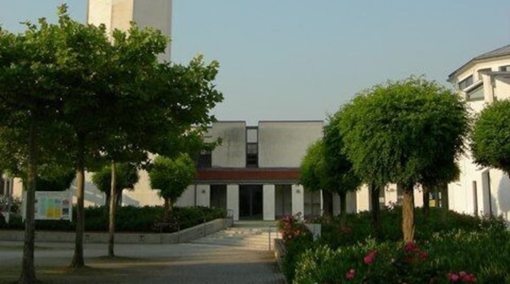 Heimstetten: Turm der Pfarrkirche St. Peter