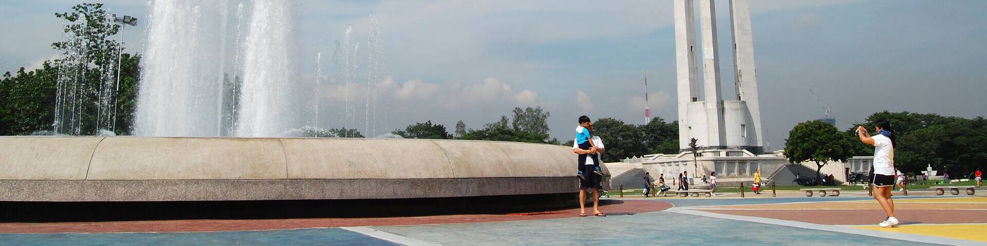Quezon Memorial Circle Shrine and fountain in Quezon City, Philippines