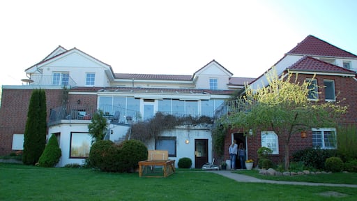 Hotel "Neukirchener Hof" Hinteransicht