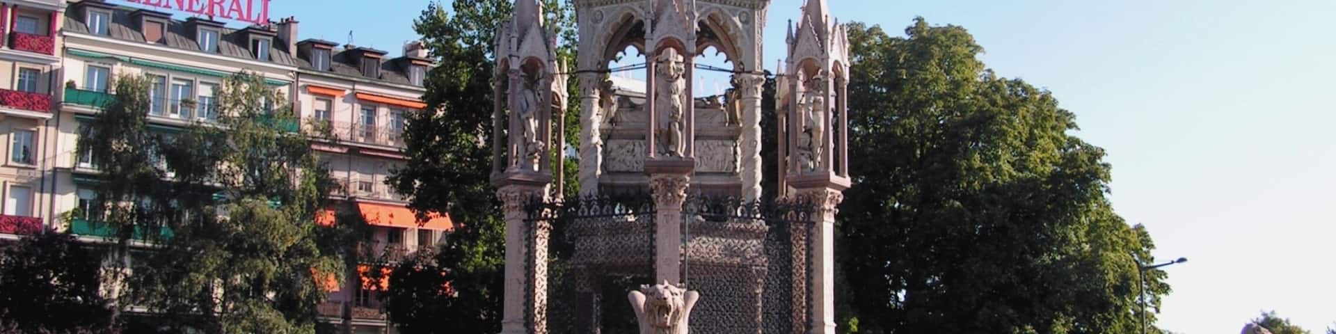 Quai du Mont Blanc, Genève. Monument Brunswick.