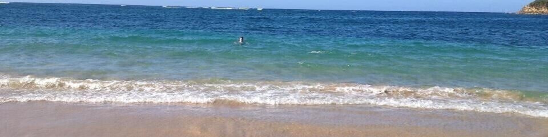 #LifeatExpedia - Relaxing on a beach day at Cerro Gordo beach. Beautiful homes to rent with a beach as your backyard