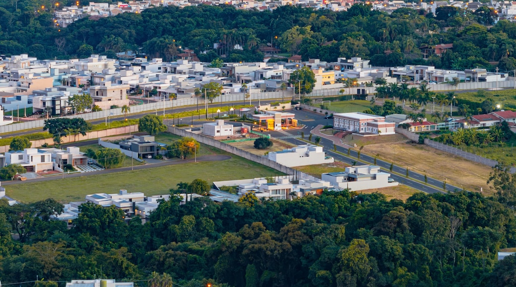 Final de tarde na cidade de Indaiatuba no interior de São Paulo em 2024.