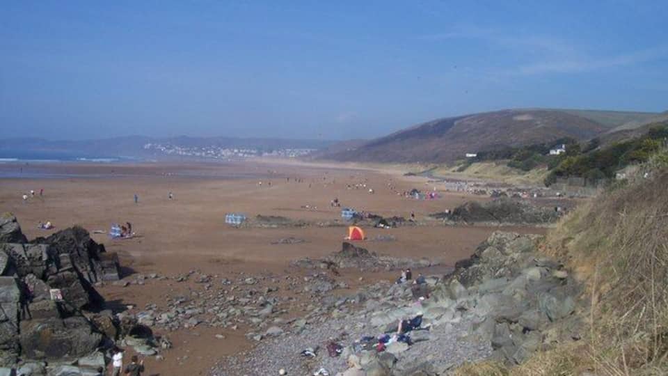 Putsborough : North Devon Beach towards Woolacombe Looking from Putsborough back along the beach towards the Woolacombe.