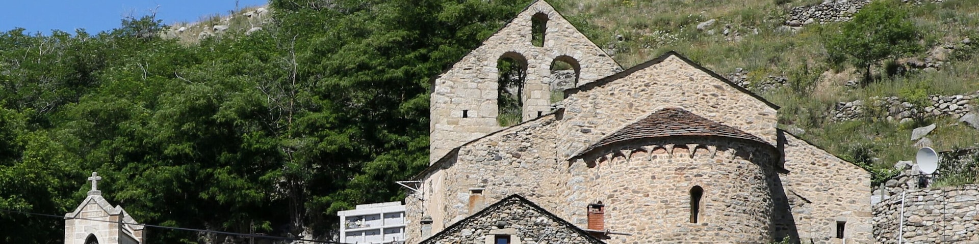 Église Saint-André d'Angoustrine
