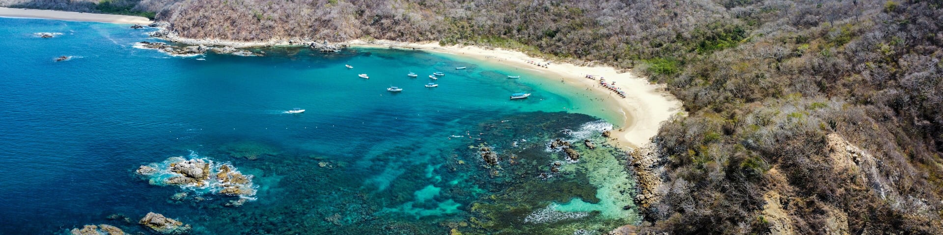 4k aerial panoramic view of huatulco oaxaca mexico beach summer spring national park sea landscape la india beach
