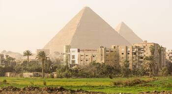 Pyramids Gardens