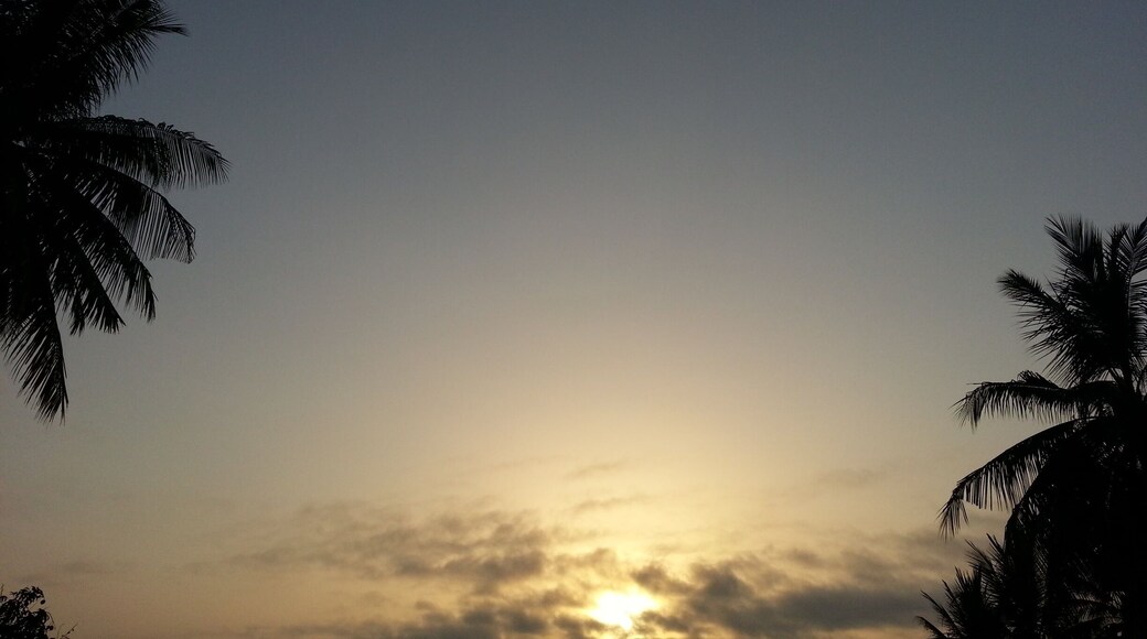 Beautiful sunrise from the deck ! #village