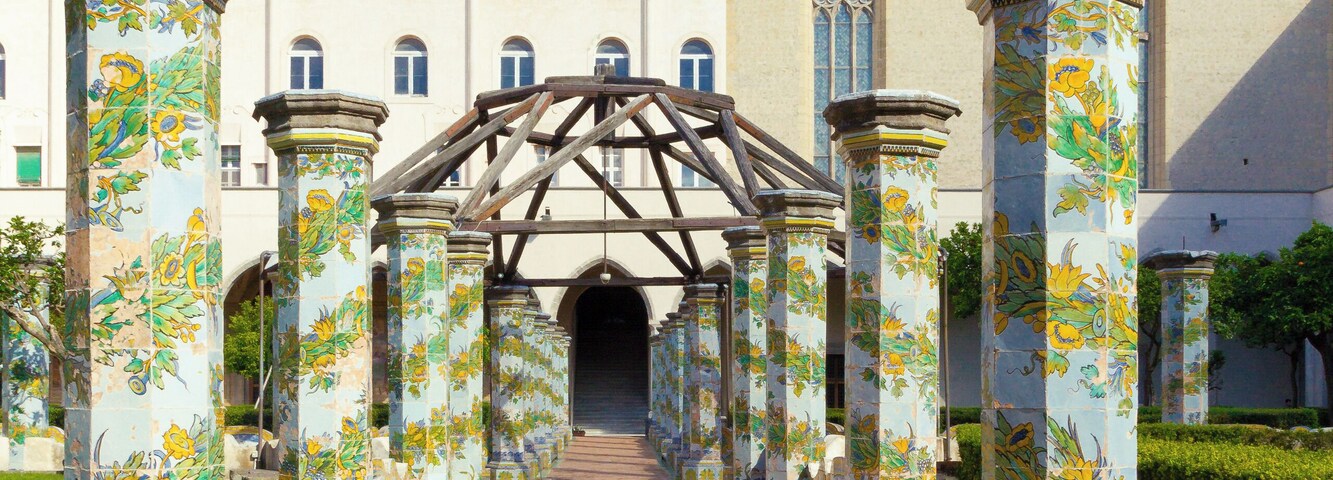 Chiostri di Santa Chiara (Napoli)