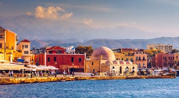 เมืองเก่าชาเนีย