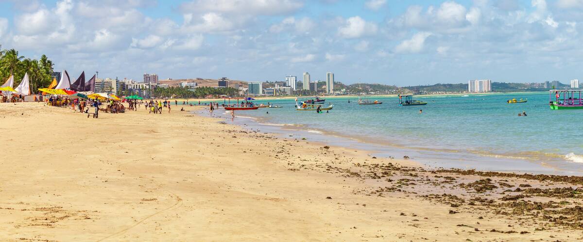 panorâmica Piscinas Naturais Praia de Ponta Verde, Pajuçara Maceió - Alagoas Brasil
