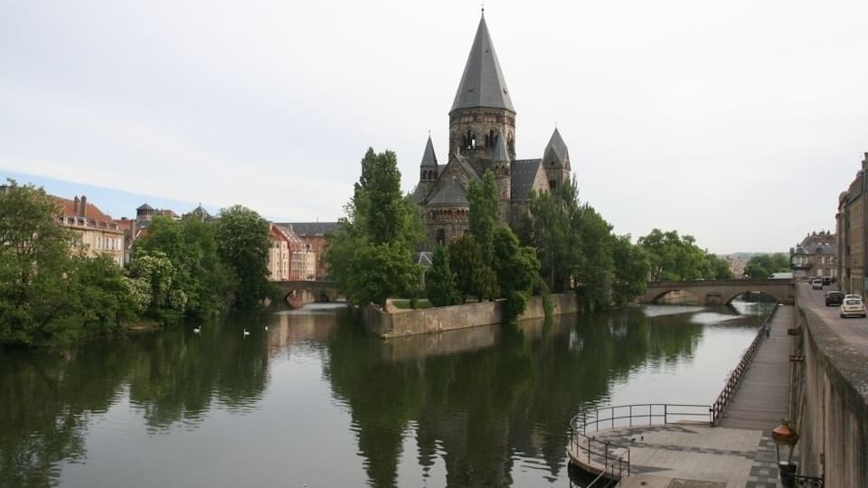 F-Metz auf dem Jakobsweg by Niederkasseler