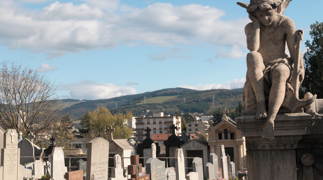 The Pilat seen from the Cemetery of Vivaraize.