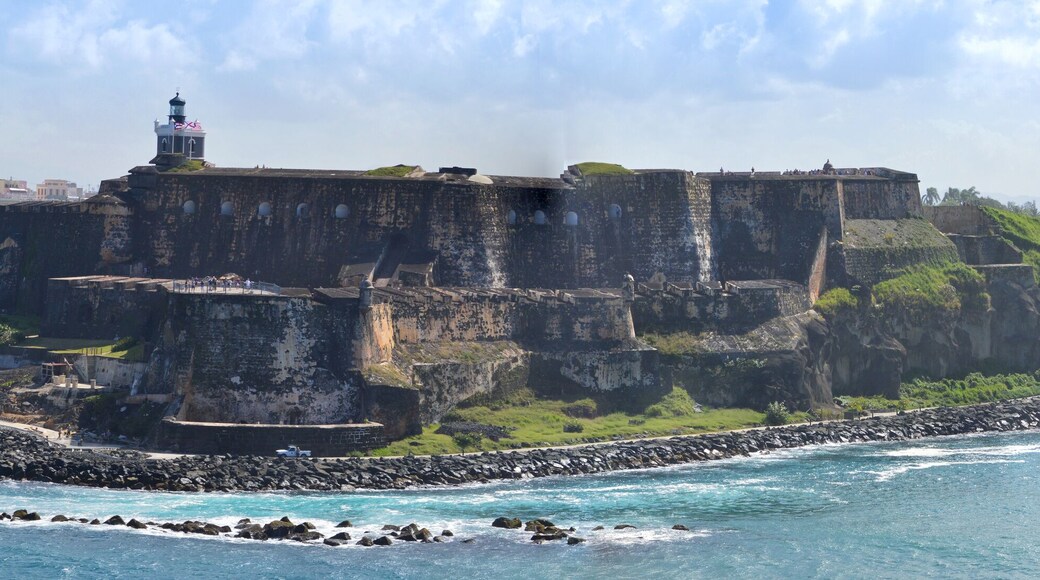 ริโอ มาร์ กลุสเตร์ 3