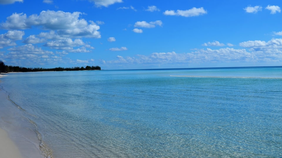 Grand Bahama Island - Gold Rock Beach
