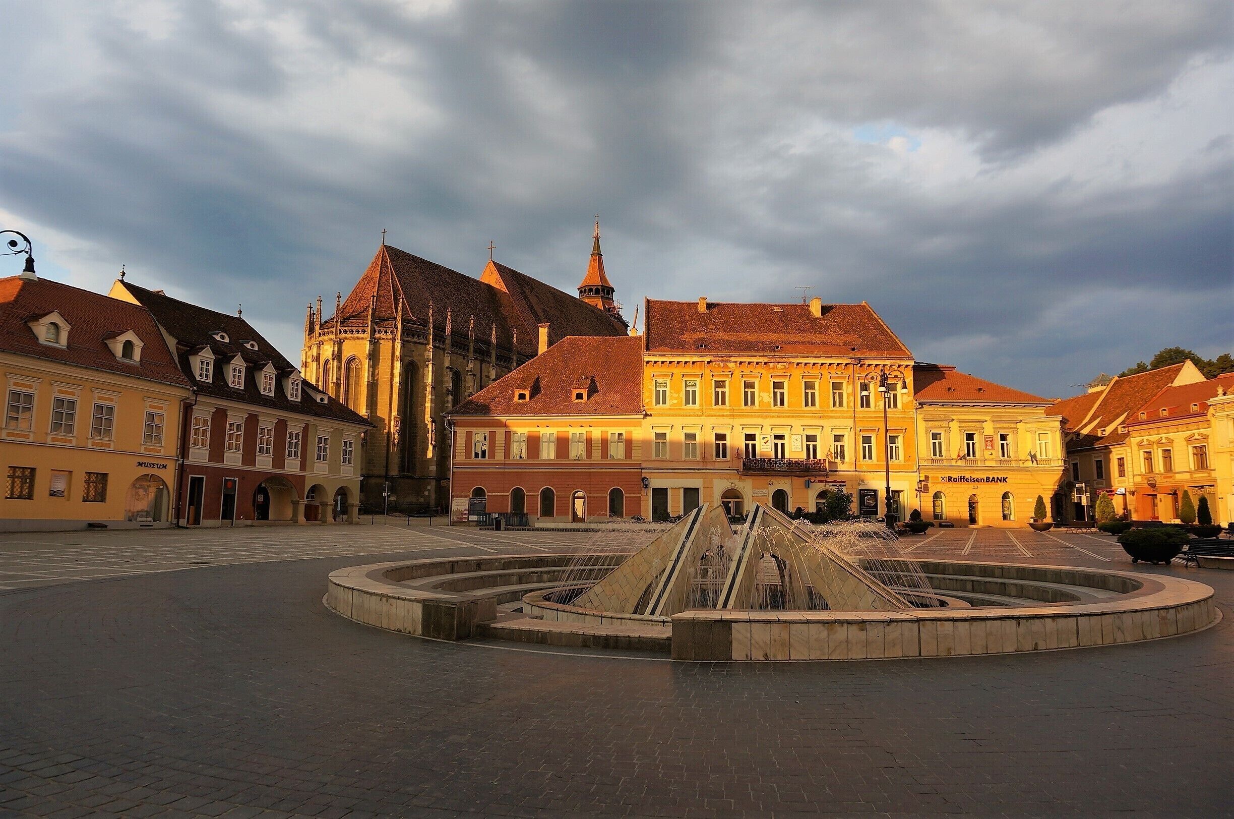 Morning on the square.