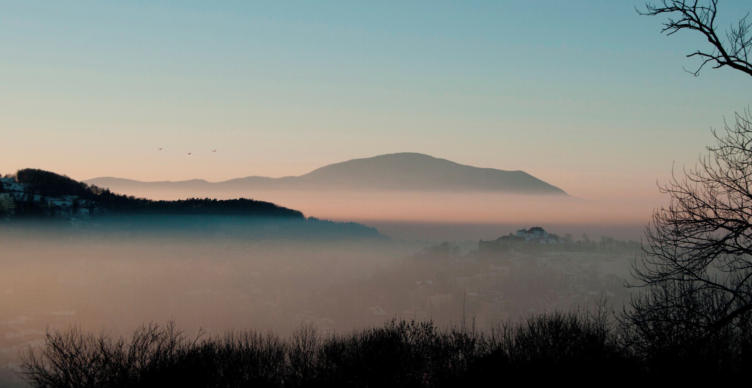 'Go straight ahead on Nicolae Bălcescu Street until you reach Star Department Store. The following street (the one that goes up the hill) is Dobrogeanu Gherea.

Local's Tip: When you reach the top of the hill, take the first street on the left before Cincinat Pavelescu Street and climb all the way to the water tower. The view is fantastic!'

Here-- sunset/view over Cetățuia de pe Strajă a.k.a. Braşov Citadel.
#goldenhour #LoveMyTown