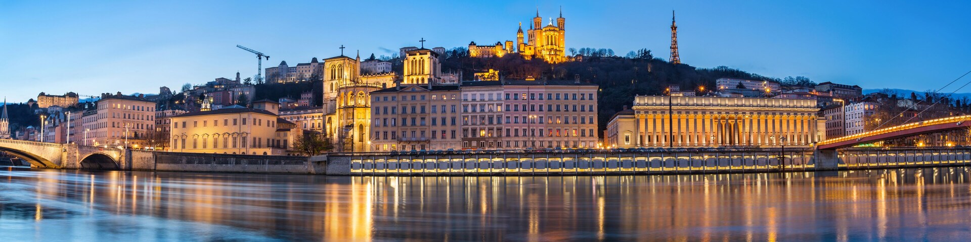 ville de lyon de nuit